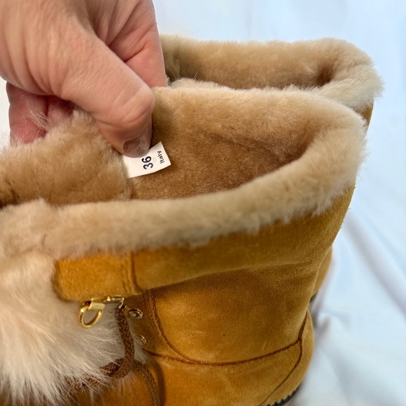 Montelliana STELLA GENUINE SHEARLING TRIMMED LACE-UP HEALED BOOT IN SEGALE - Picture 8 of 11